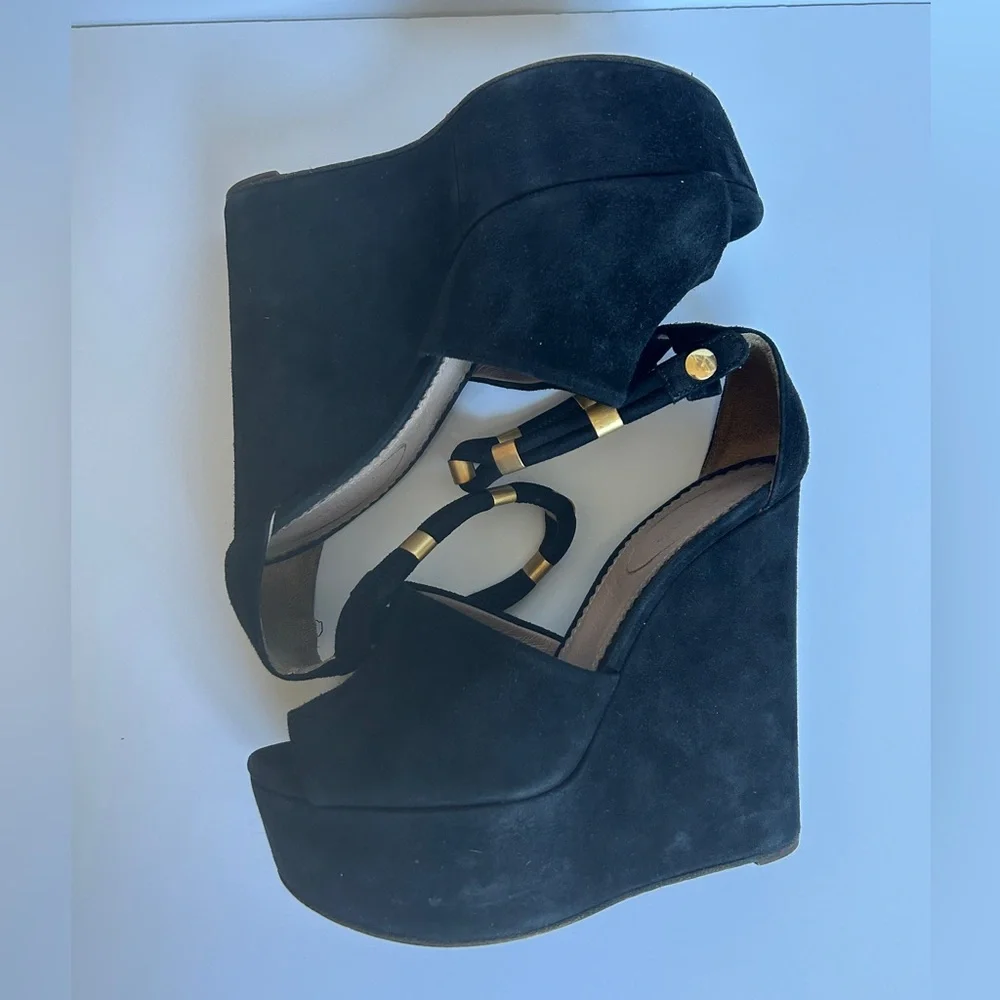 Chloe size 36 Black suede Wedge platforms w gold detail and snap - Picture 5 of 7